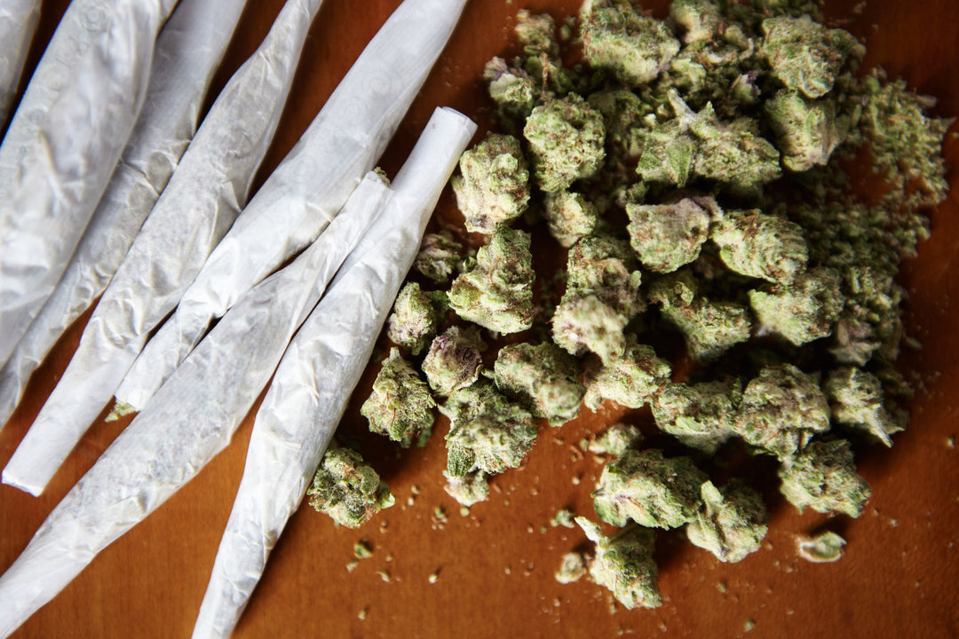 THC CBD Marihuana mit Joints